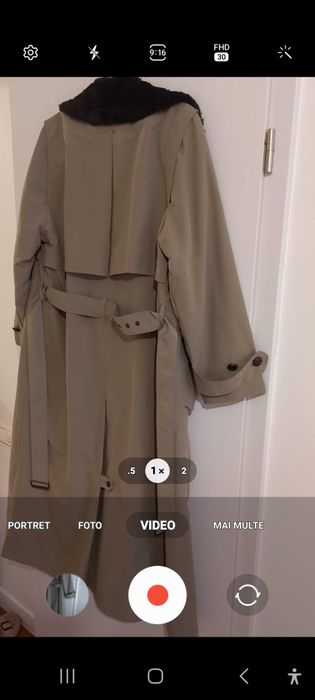 Trench dama Together 38