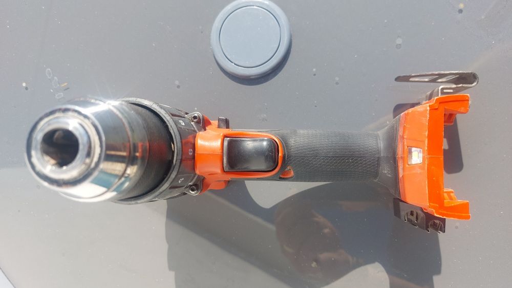 Masina de insurubat cu percutie Milwaukee FPD2