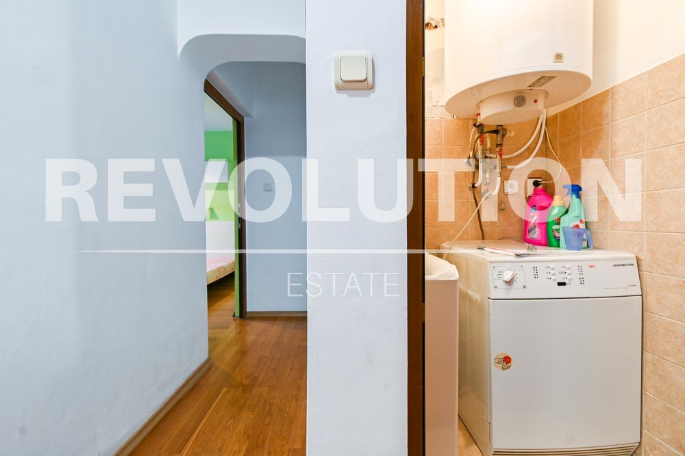 Дава се под наем Къща в Божурище - 100 кв.м за 800 € - Снимка #13