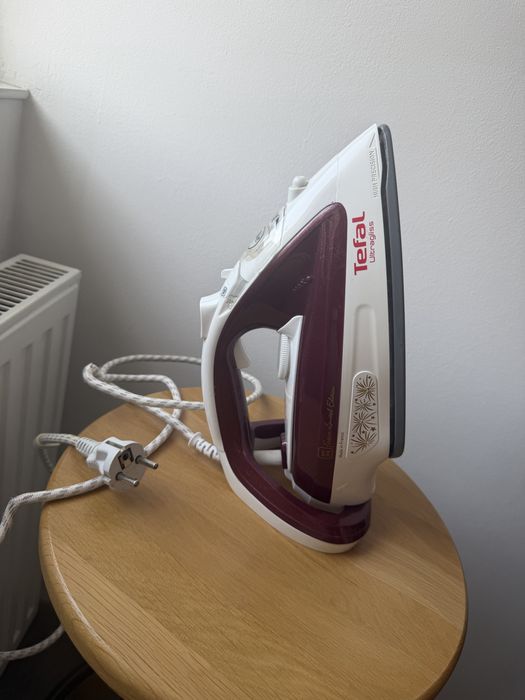Fier de calcat Tefal