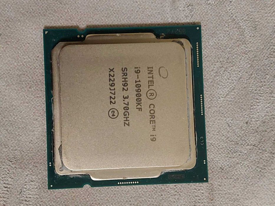 Intel Core i9 10900KF + AsRock H570 Phantom Gaming 4