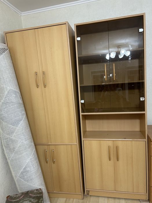 Продается шкафы, можно и для офиса. В хорошем состоянии.
