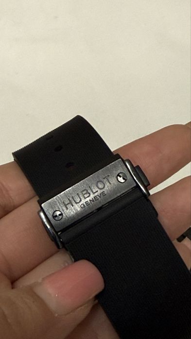 Часы наручные Hublot