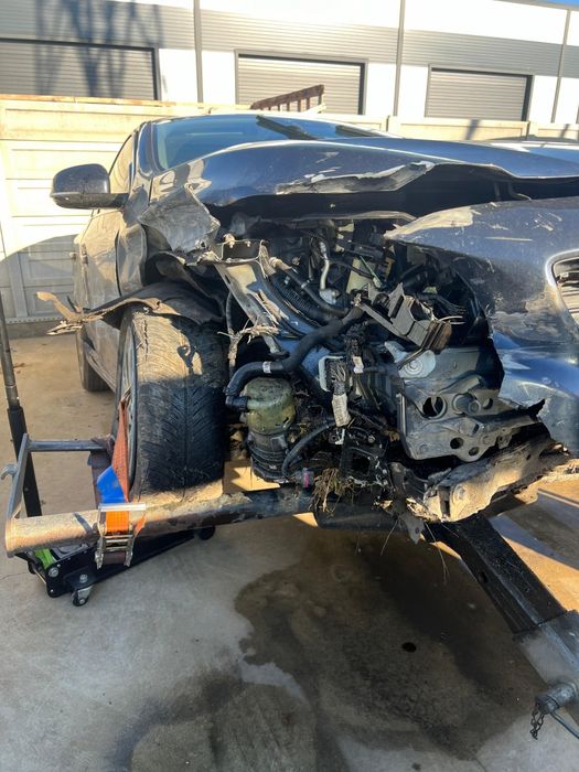 Vând Volvo V60, hybrid, 2.4