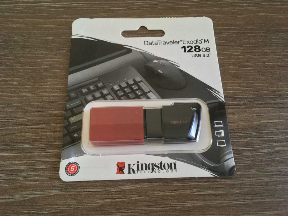 stick 128 gb memorie usb 3 Kingston, nou sigilat, garantie 5 ani