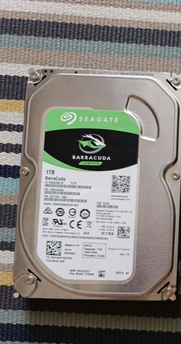 HDD 1 TB 500 GB 100%