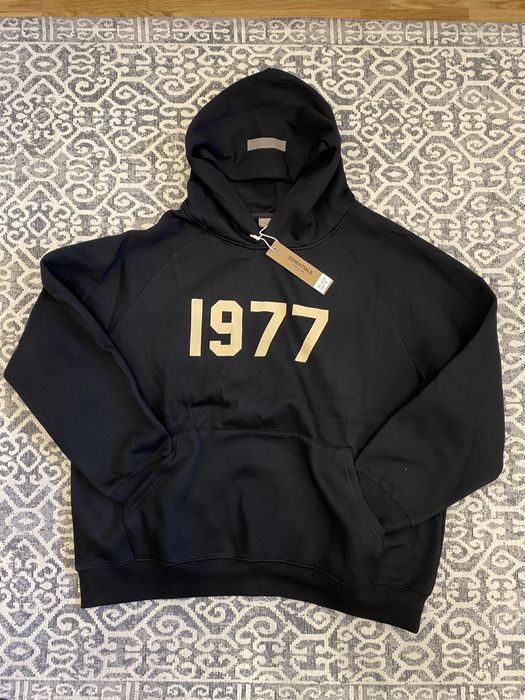 Essentials hoodie 1977