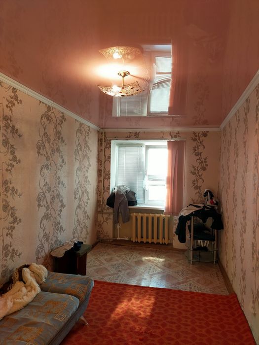 Продам 2к.кв по Айтекеби рядом магазин Анвар