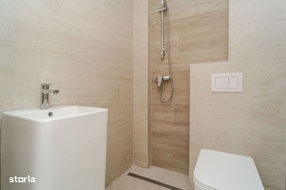 Intabulat, Apartament 3 camere, 2 bai, etajul 1