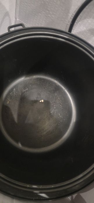 Отдам мультиварку б/у