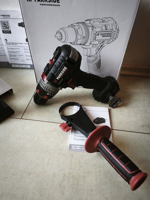 Ударерен винтоверт,саблен трион,прожектор и зарядно 20V 4,5A Парксайд