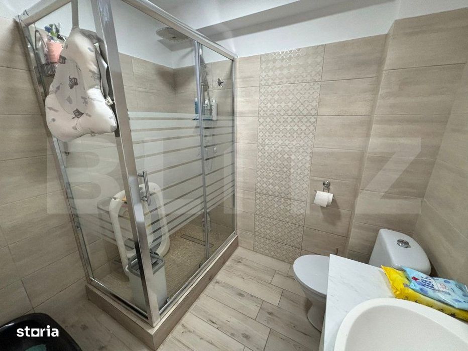 Apartament ultrafinisat cu 4 camere, tip penthouse, zona Billa