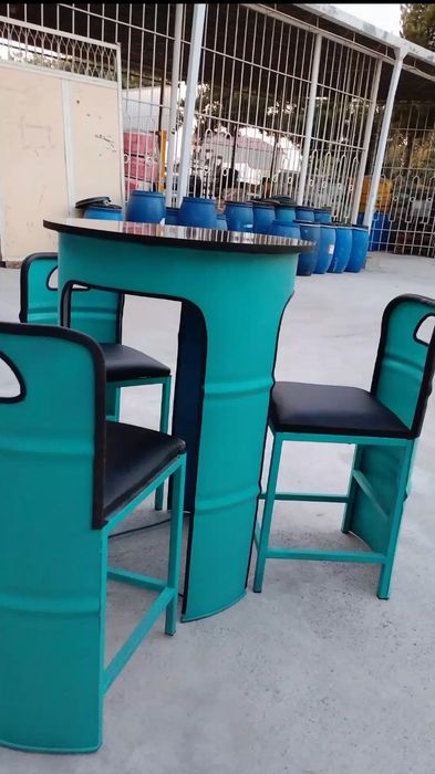 Капсула,сталы из бочки, бисетки зима лета, стол с огнем, барные стулья