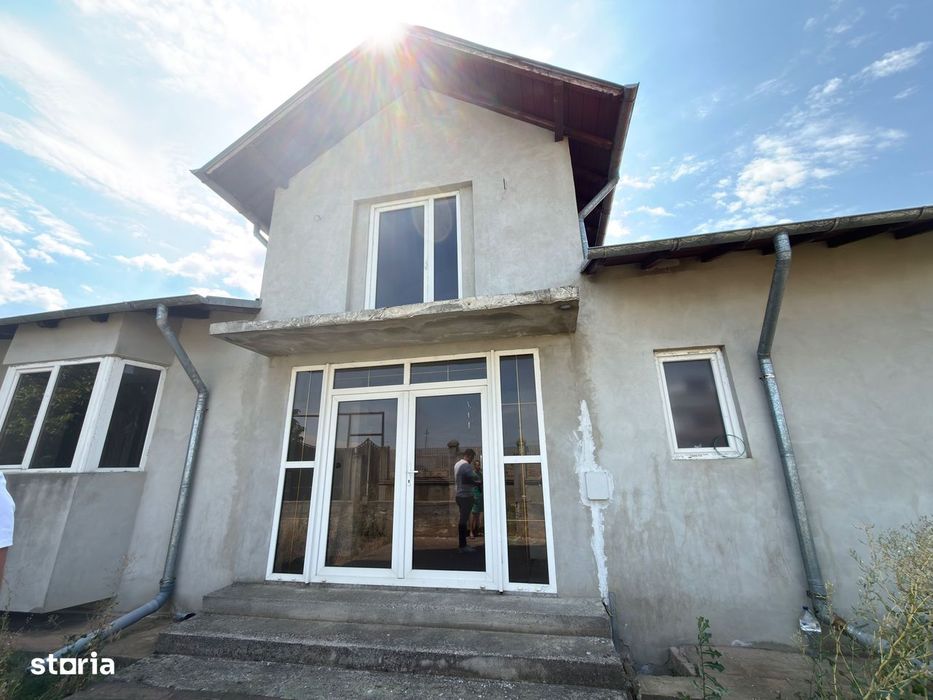 Casă individuală S+P+1E | 248 mp utili | Teren 1.322 mp | Băleni Sârbi