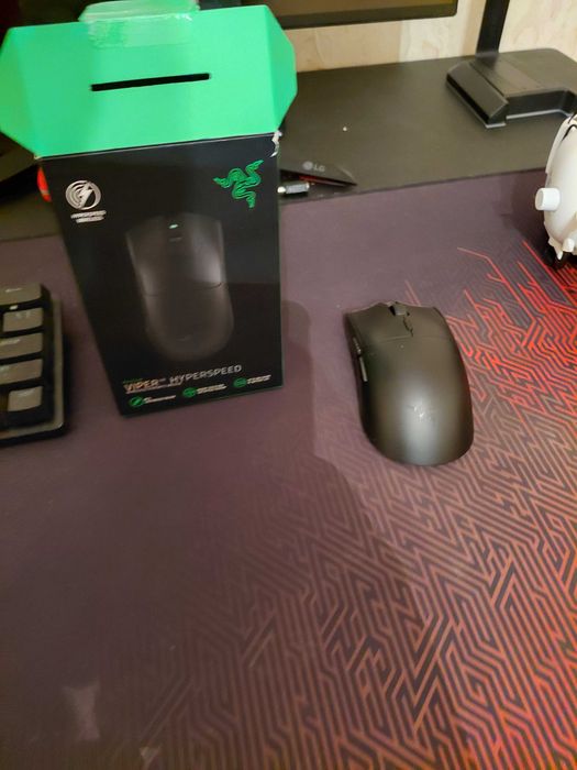 Razer viper v3 hyperspeed като нова