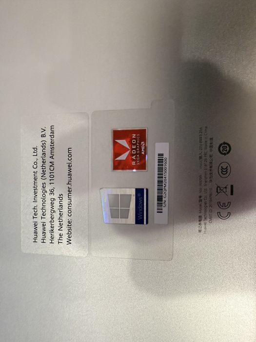 Продавам лаптоп Huawei MateBook D 15