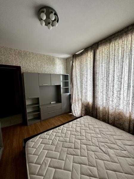 Дава се под наем Тристаен апартамент в Бургас, Зорница - 100 кв.м за 816 € - Снимка #7