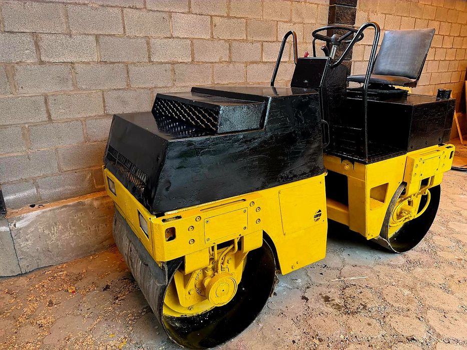 Каток Bomag d-5407