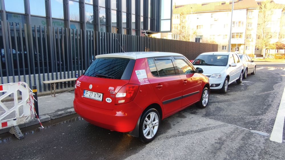 Vând SKODA Fabia 2 Cutie Automata GPL