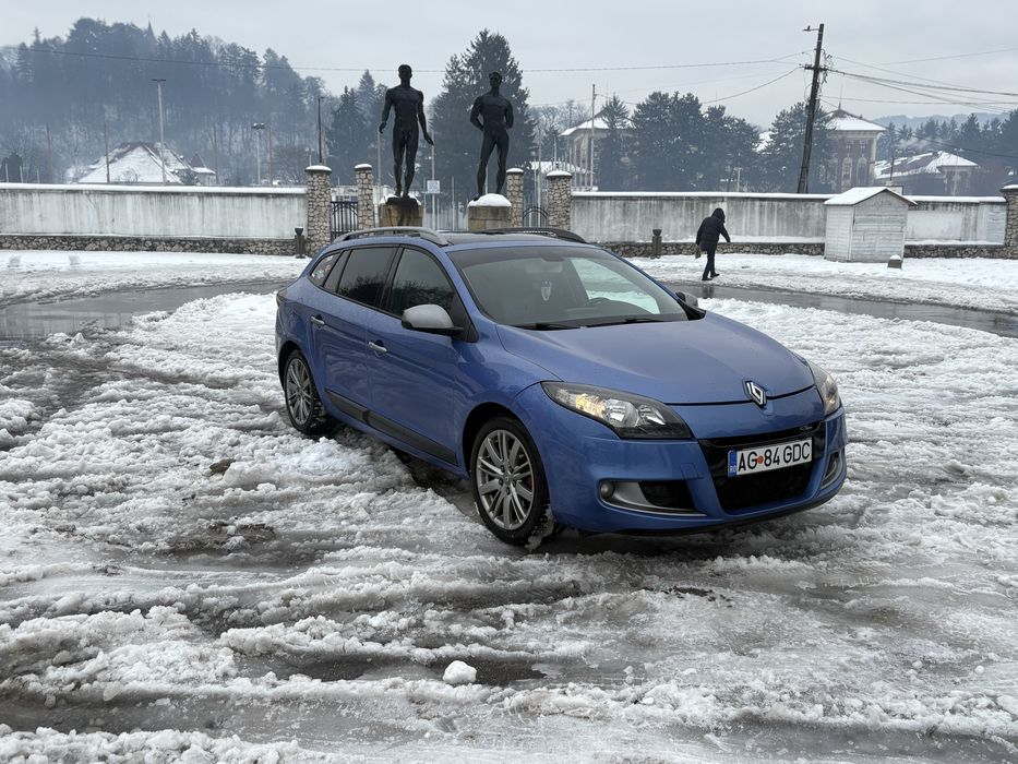 Vand renault megane gt line propietar