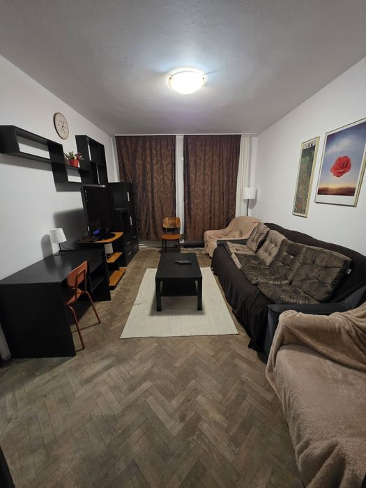 Inchiriez apartament 2 camere B-dul Ferdinand - zona Gara