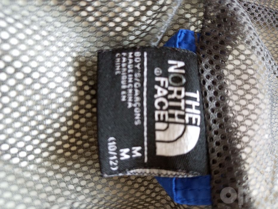 Ветровка, дождевик the north face  на 10 лет