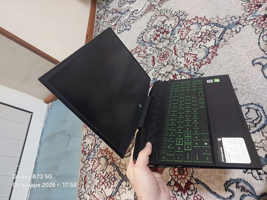 Компьютер ноутбук