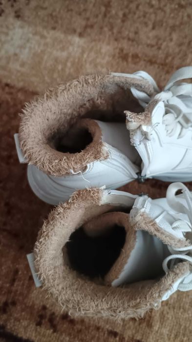 Дамски боти, почти неизползвани