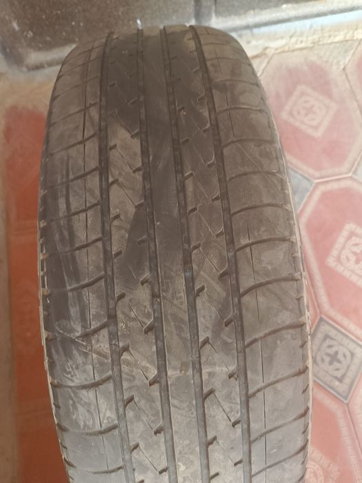 Комплект шина сотилади