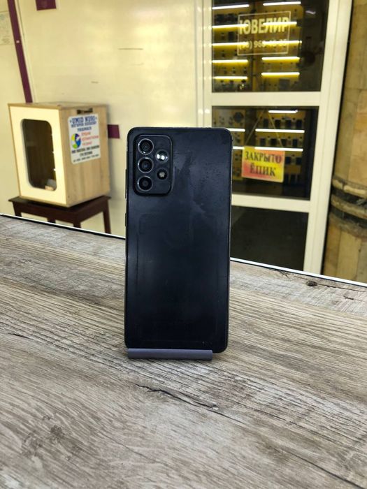 Samsung A 52 rangi qora joyi 128Gb