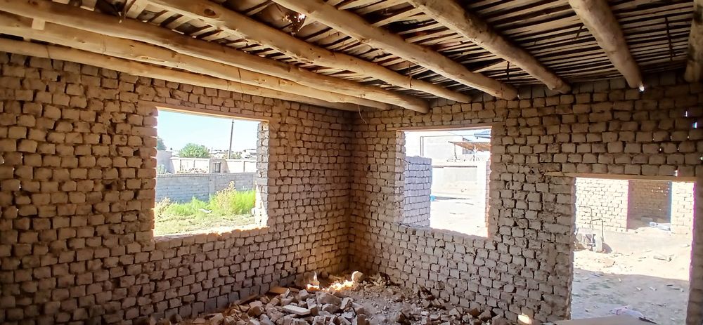 Uy sotiladi ! Pabedada