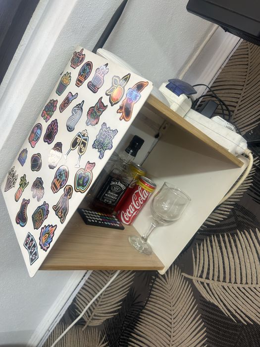 Mobilier frizerie de vânzare