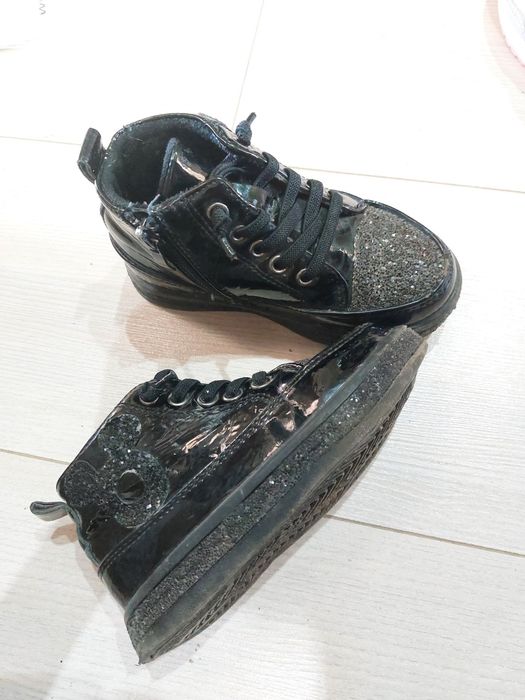 Детская обувь весенние