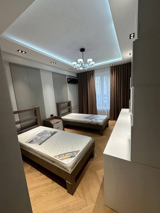 Сдаётся шикарная квартира в Жк NRG OYBEK!! 3-ком с авторским ремонтом!