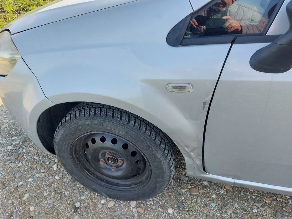 Proprietar vând Fiat linea