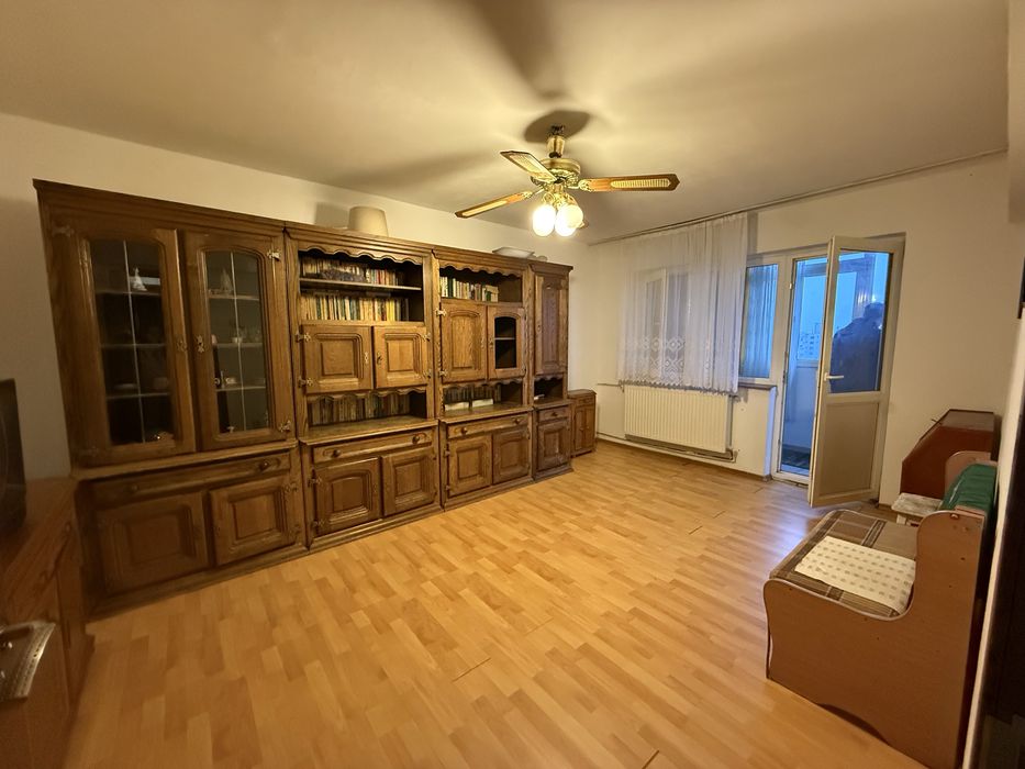 Apartament 2 camere decomandat