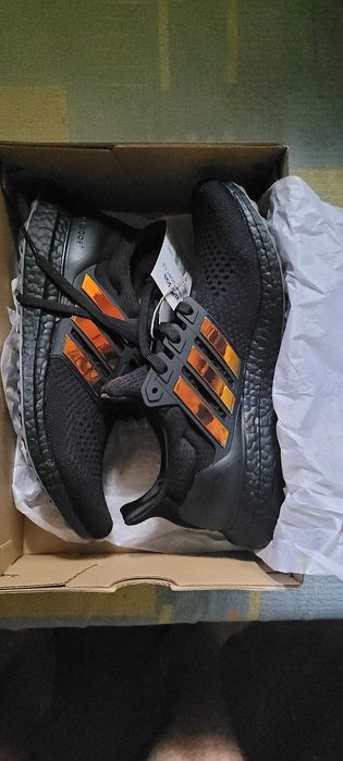 Pantofi sport Adidas