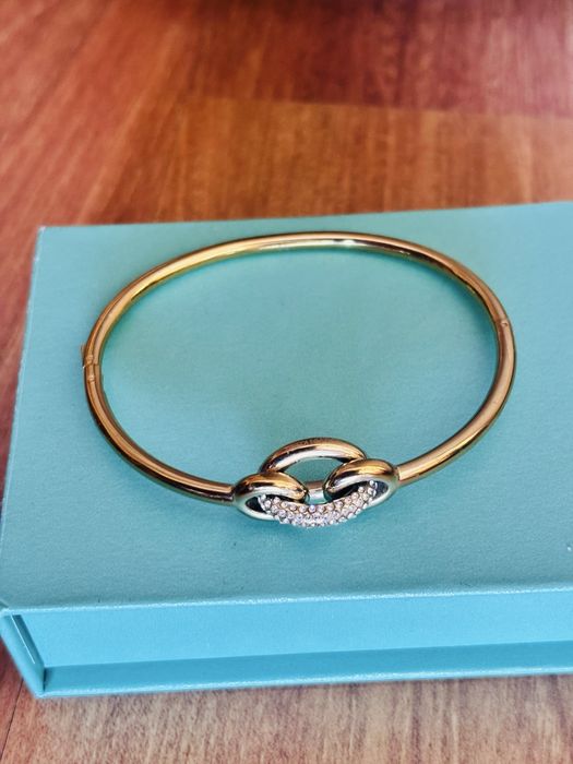 Гривна “Calvin Klein”