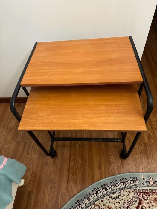 Продам компьютерный стол бу