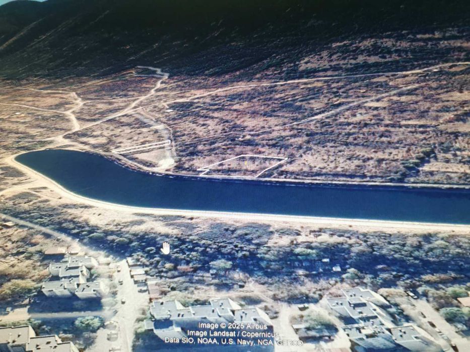 Продава се Парцел в Асеновград - 2201 кв.м за 28 €/кв.м - Снимка #6