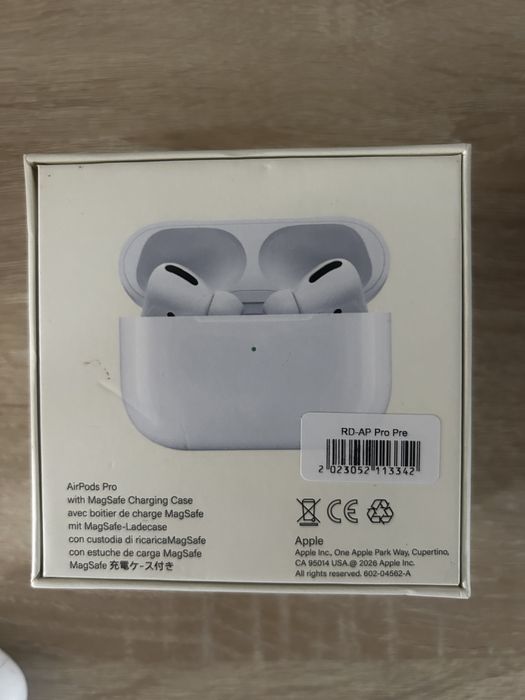 Наушники Apple AirPods Pro
