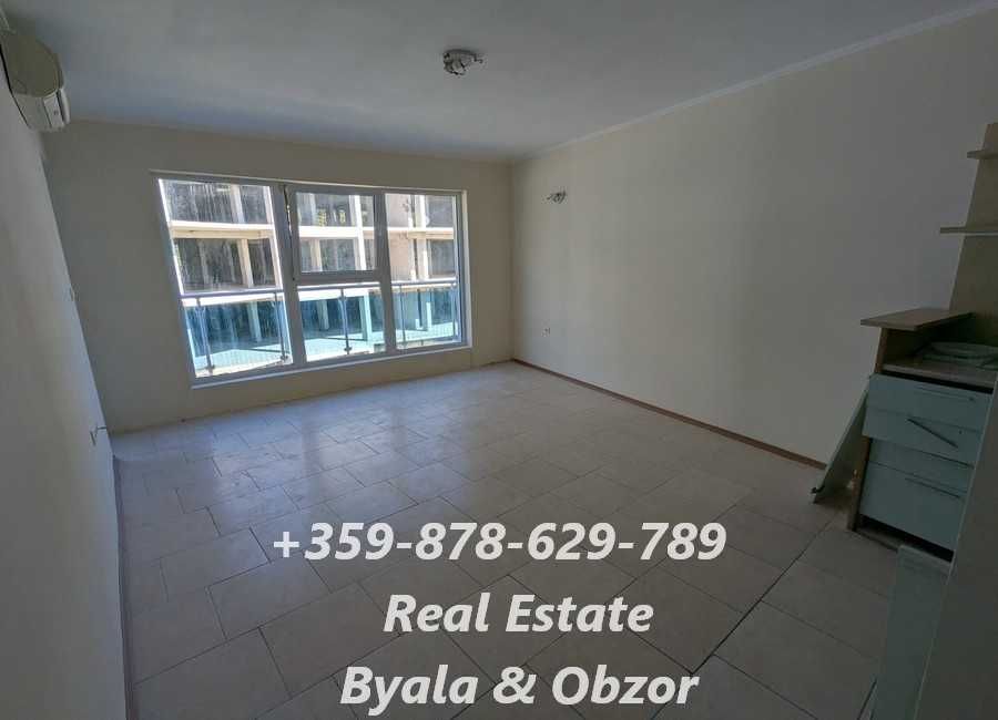 Продава се Двустаен апартамент в Обзор - 65 кв.м за 675 €/кв.м - Снимка #5
