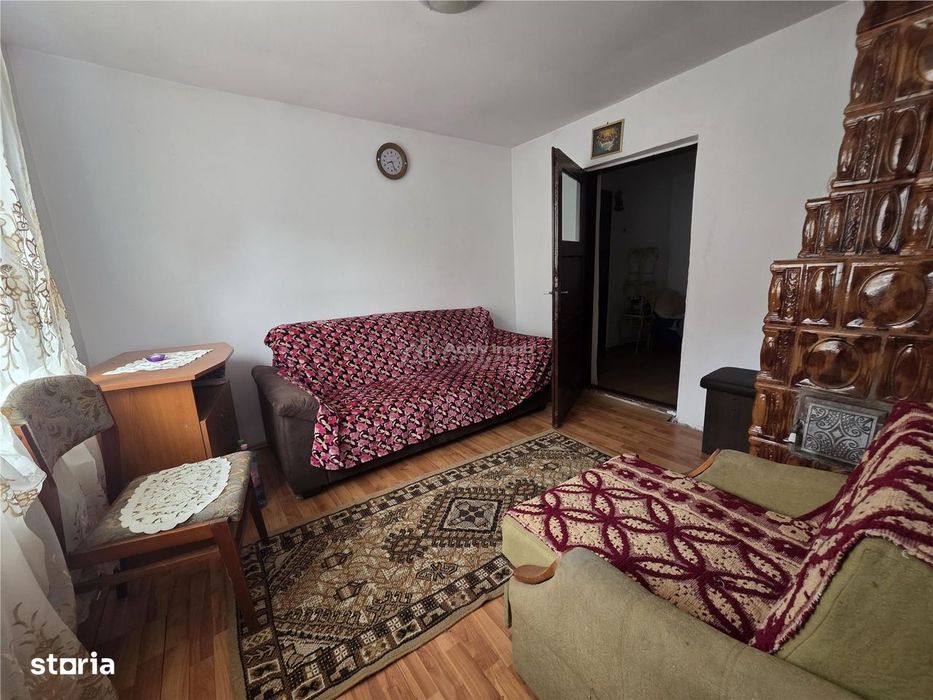 Casa tip Parter, 92 mp, teren 953 mp, Vadu Pasii