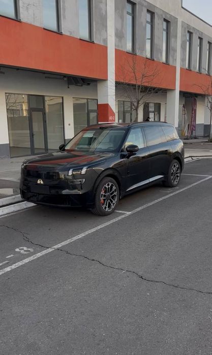 lynk&co 900 1.5 L с пробегом 5.000км