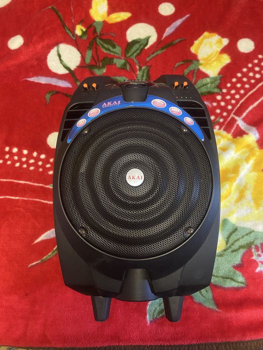 Vand boxa akai