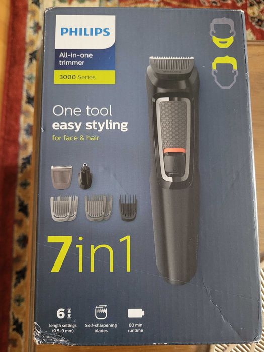Aparat tuns Philips 7 in 1 pentru fata si par
