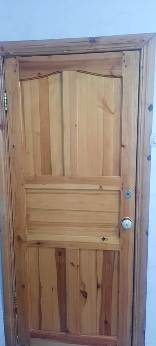 Продам б/у межкомнатные двери