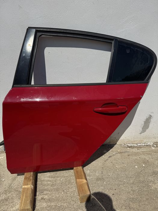Usa stanga spate bmw seria 1 e87 2003-2013