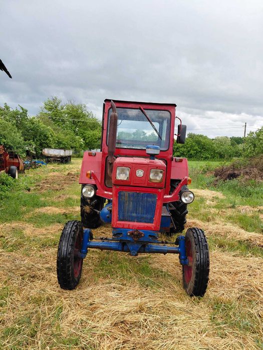 Tractor U650 1992 functional + Remorcă + Plug + Disc + Grapă | Acte | Stare foarte bună
