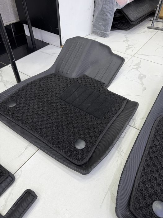 Dongfeng 008 Restailing TPE polik